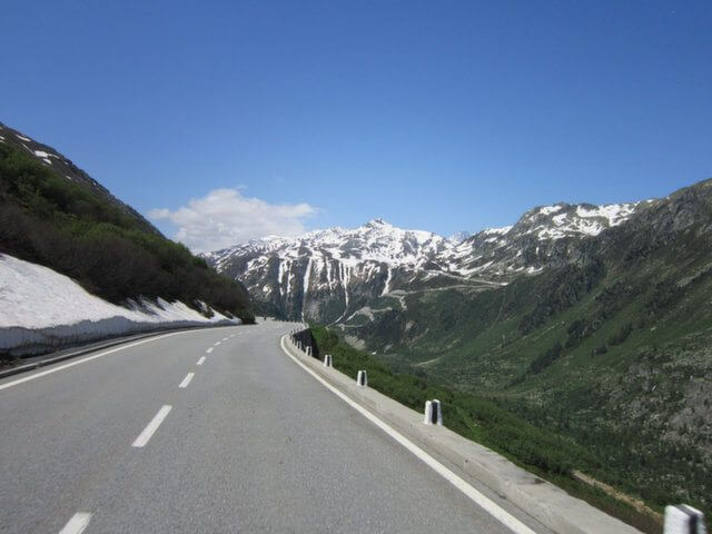 16_oberalp_pass_switzerland