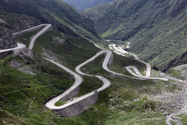 25_stelvio_pass_italy