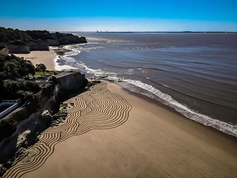 Giant Sand Drawings by Jben