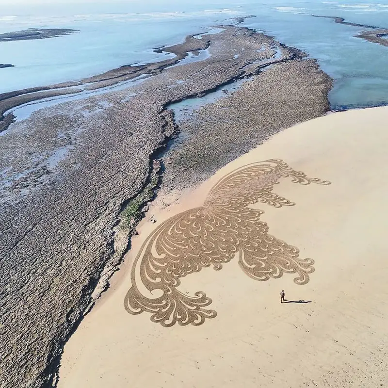 Giant Sand Drawings by Jben