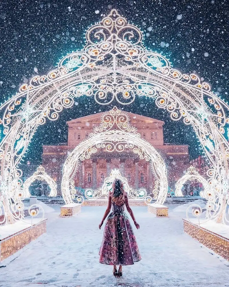 Moscow Fairytale-Like Beauty During Winter by Kristina Makeeva