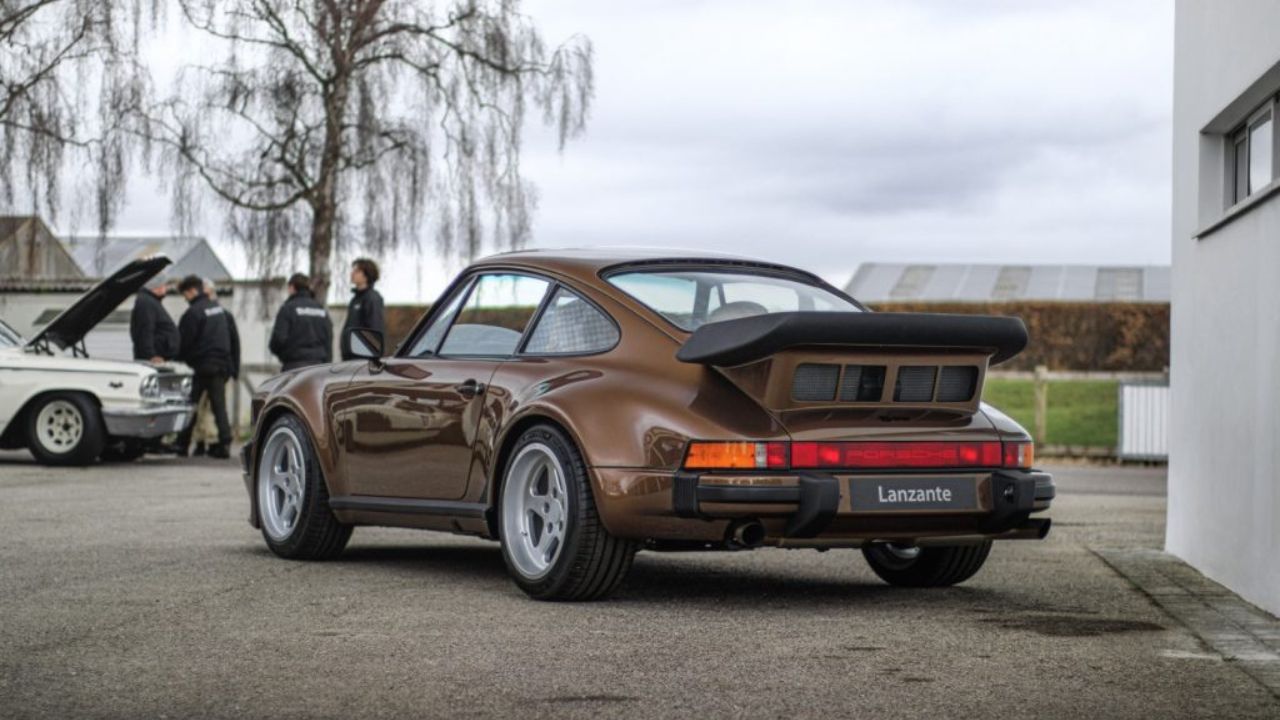 Porsche 930 TAG Turbo F1 Engine Niki Lauda Rear